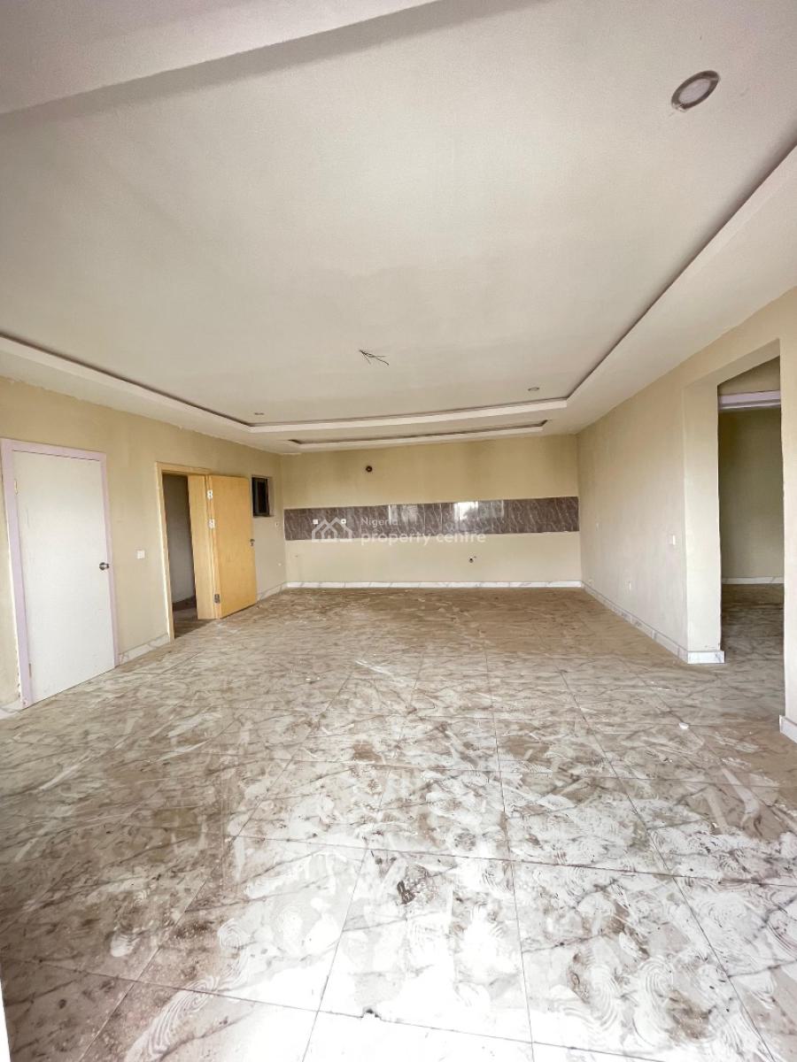Luxurious 3 Bedroom Apartment, Surulere, Lagos, Block of Flats for Sale