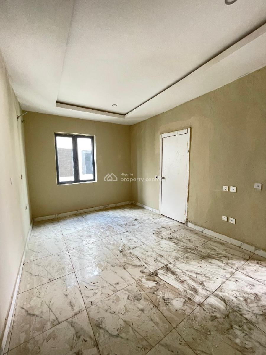 Luxurious 3 Bedroom Apartment, Surulere, Lagos, Block of Flats for Sale