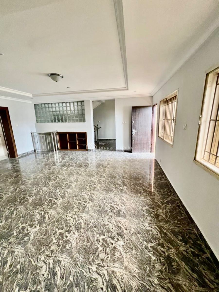 Very Massive and Spacious Three (3) Bedroom Apartment, Aquamarine Estate, Apo, Abuja, Terraced Duplex for Rent