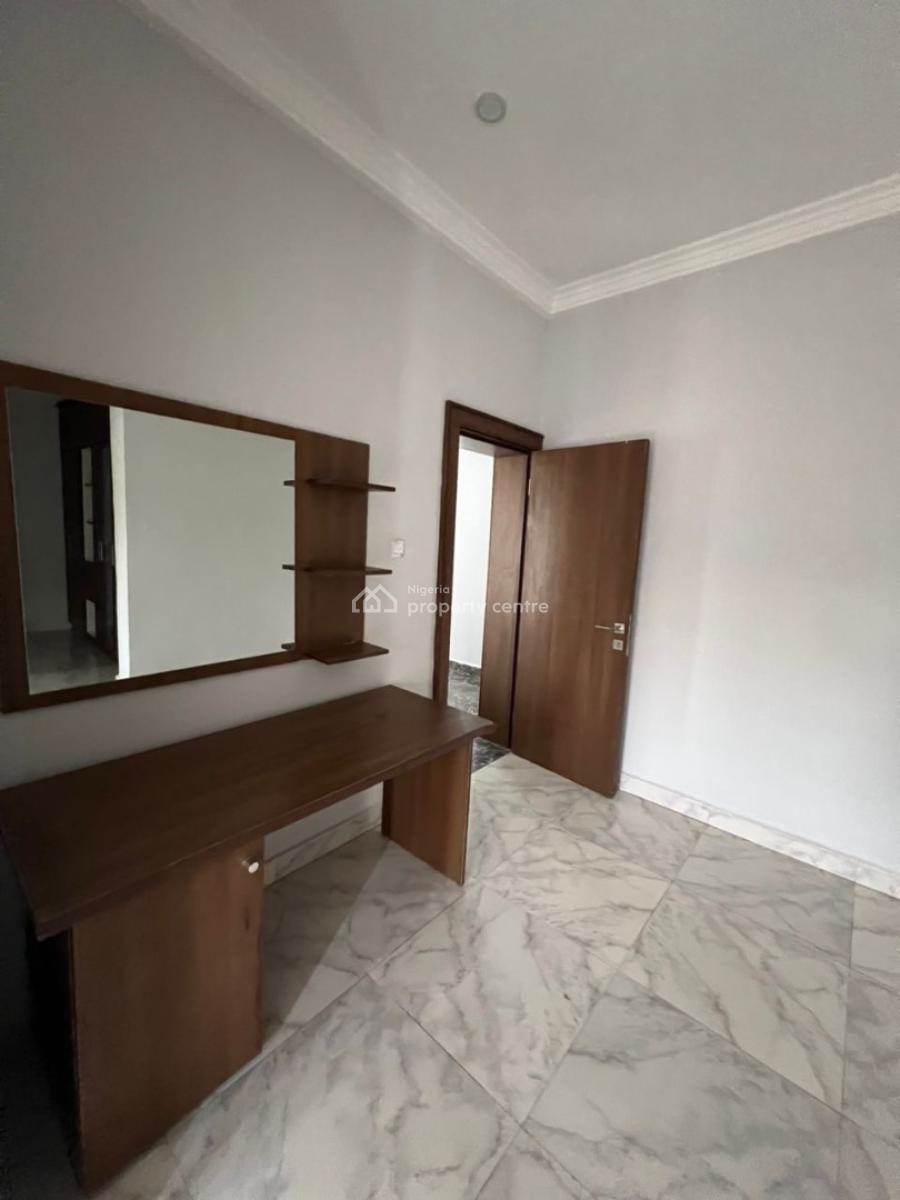 Very Massive and Spacious Three (3) Bedroom Apartment, Aquamarine Estate, Apo, Abuja, Terraced Duplex for Rent