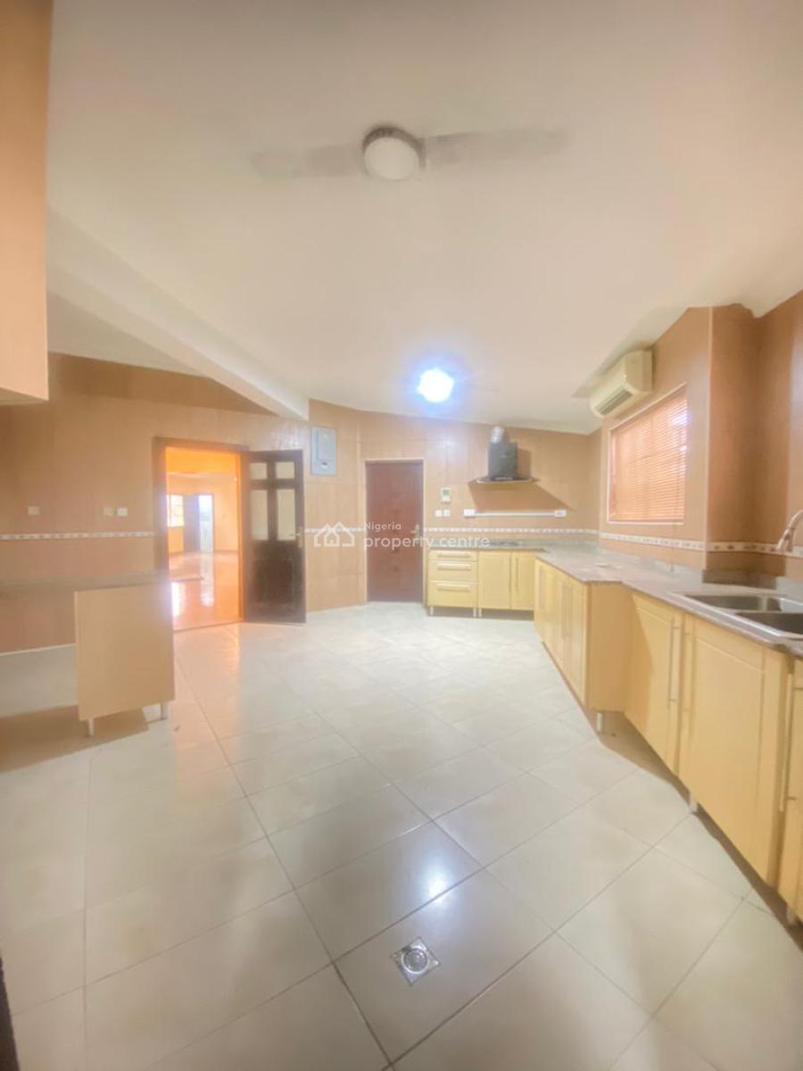 Very Spacious 3 Bedrooms, Oniru, Victoria Island (vi), Lagos, Flat / Apartment for Rent