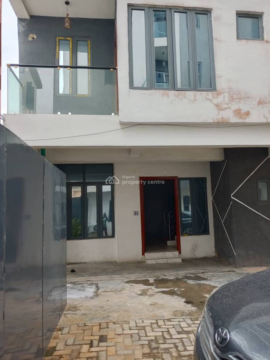 Spacious 3bedroom, Ologolo, Lekki, Lagos, Terraced Duplex for Rent