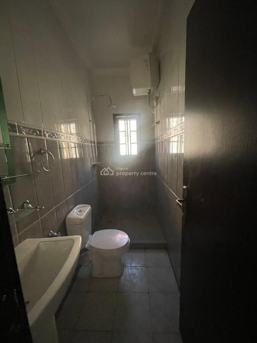 5 Bedroom Semi Detached Duplex, Main, Guzape District, Abuja, Semi-detached Duplex for Sale