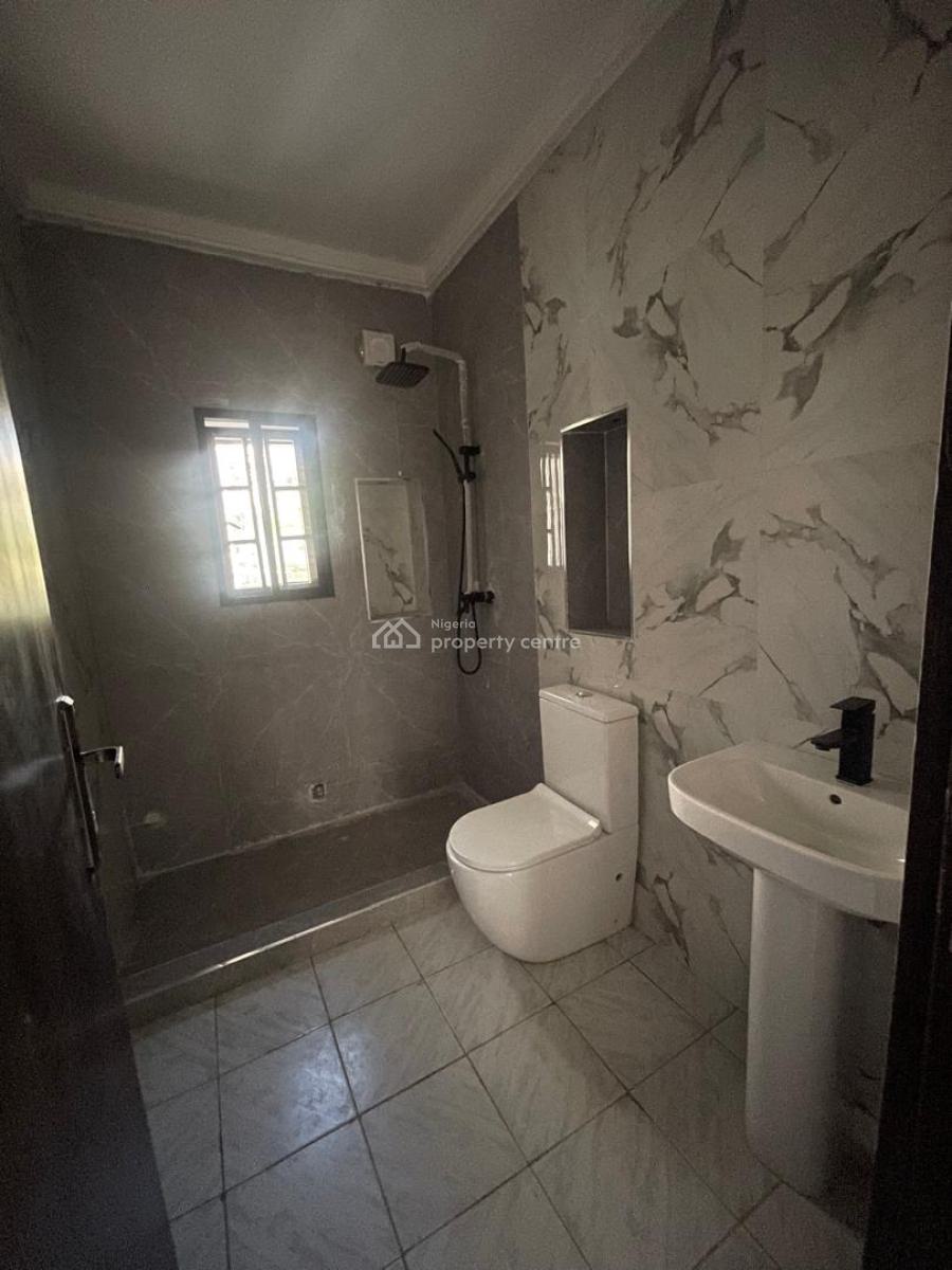 5 Bedroom Semi Detached Duplex, Main, Guzape District, Abuja, Semi-detached Duplex for Sale
