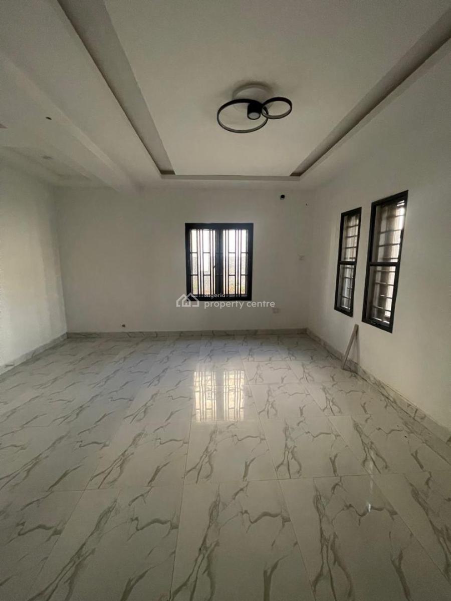 5 Bedroom Semi Detached Duplex, Main, Guzape District, Abuja, Semi-detached Duplex for Sale