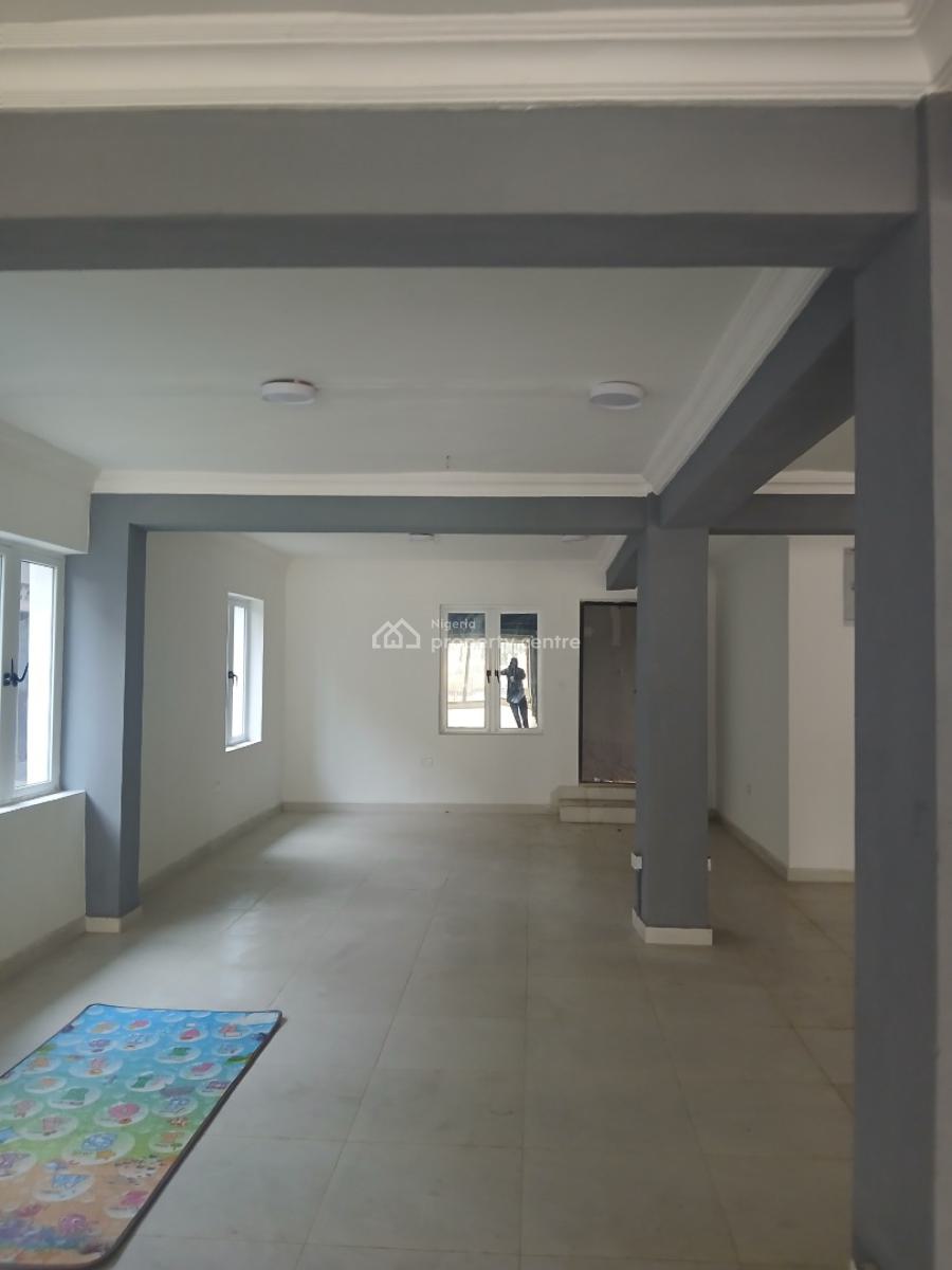 Shop/office 300sqms Space, Off Agindingbi, Ikeja, Lagos, Office Space for Rent