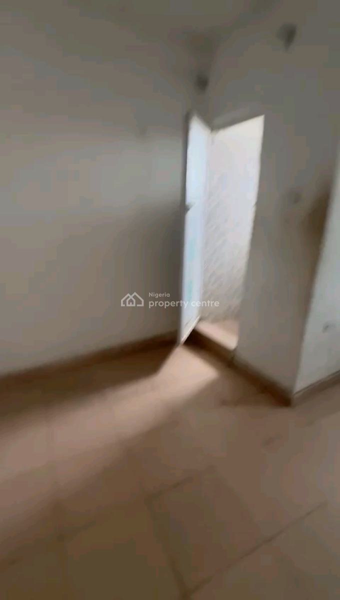 a Standard Mini Flat, Off Ilaje Road, Bariga, Shomolu, Lagos, Mini Flat (room and Parlour) for Rent