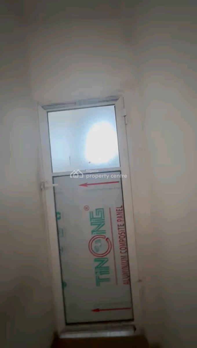 a Standard Mini Flat, Off Ilaje Road, Bariga, Shomolu, Lagos, Mini Flat (room and Parlour) for Rent