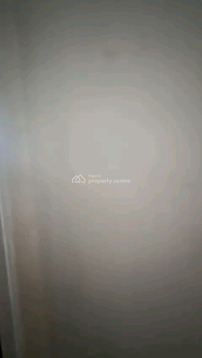 a Standard Mini Flat, Off Ilaje Road, Bariga, Shomolu, Lagos, Mini Flat (room and Parlour) for Rent