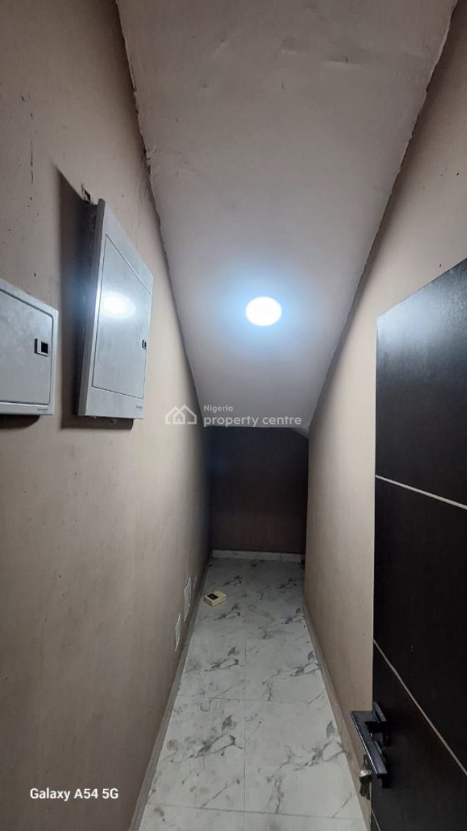 3 Bedroom Serviced Terraced Duplex with a Room Bq, Alfred Court Estate, Agungi, Lekki, Lagos, Terraced Duplex for Rent