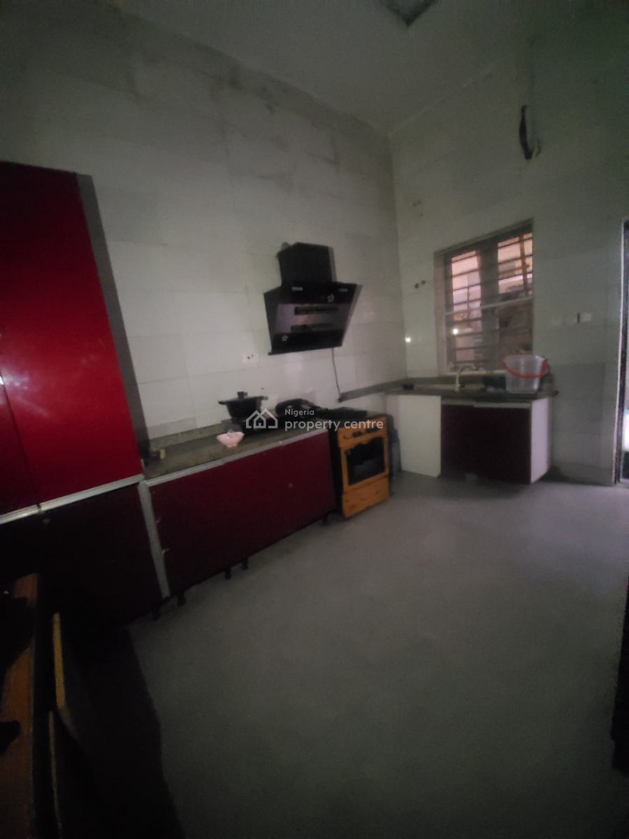 1 Room Shared Kitchen Apartment, Villa Viva, Lekki, Lagos, Flat / Apartment for Rent