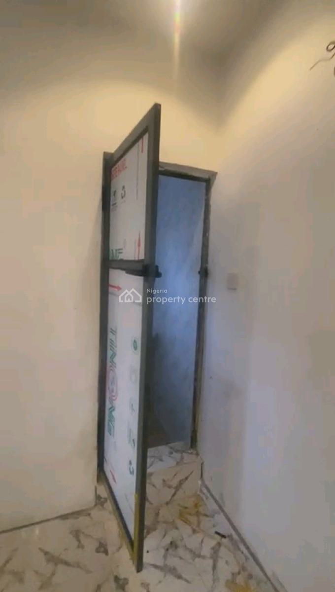 Newly Built, Spacious 2-bedroom Upflat, Off Pedro Road, Gbagada, Lagos, Flat / Apartment for Sale