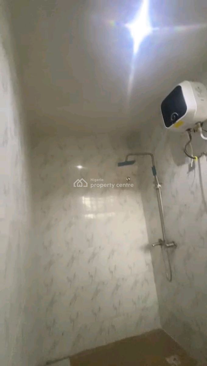Newly Built, Spacious 2-bedroom Upflat, Off Pedro Road, Gbagada, Lagos, Flat / Apartment for Sale