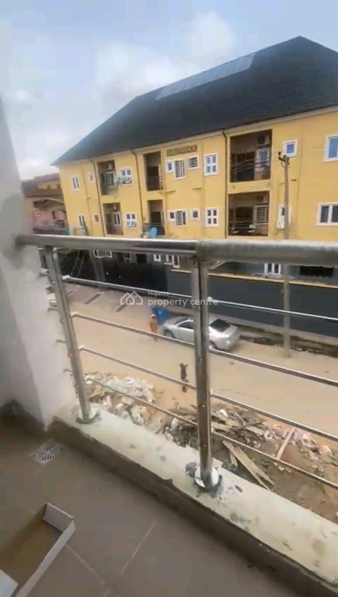 Newly Built, Spacious 2-bedroom Upflat, Off Pedro Road, Gbagada, Lagos, Flat / Apartment for Sale