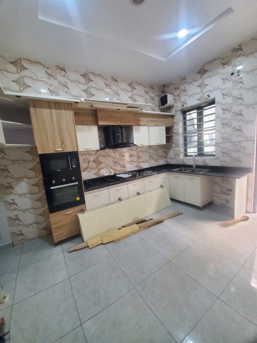 1 Room Shared Kitchen Apartment, Oral Estate, Lekki, Lagos, Self Contain (single Rooms) for Rent