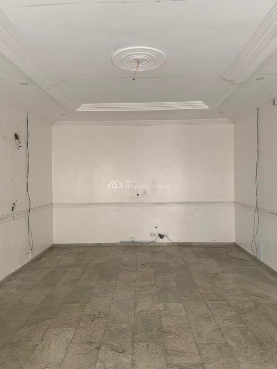 Self Serviced 4 Bedroom Semi Detached Duplex with Bq in a Gated Estate, Lekki Phase 1, Lekki, Lagos, Semi-detached Duplex for Rent