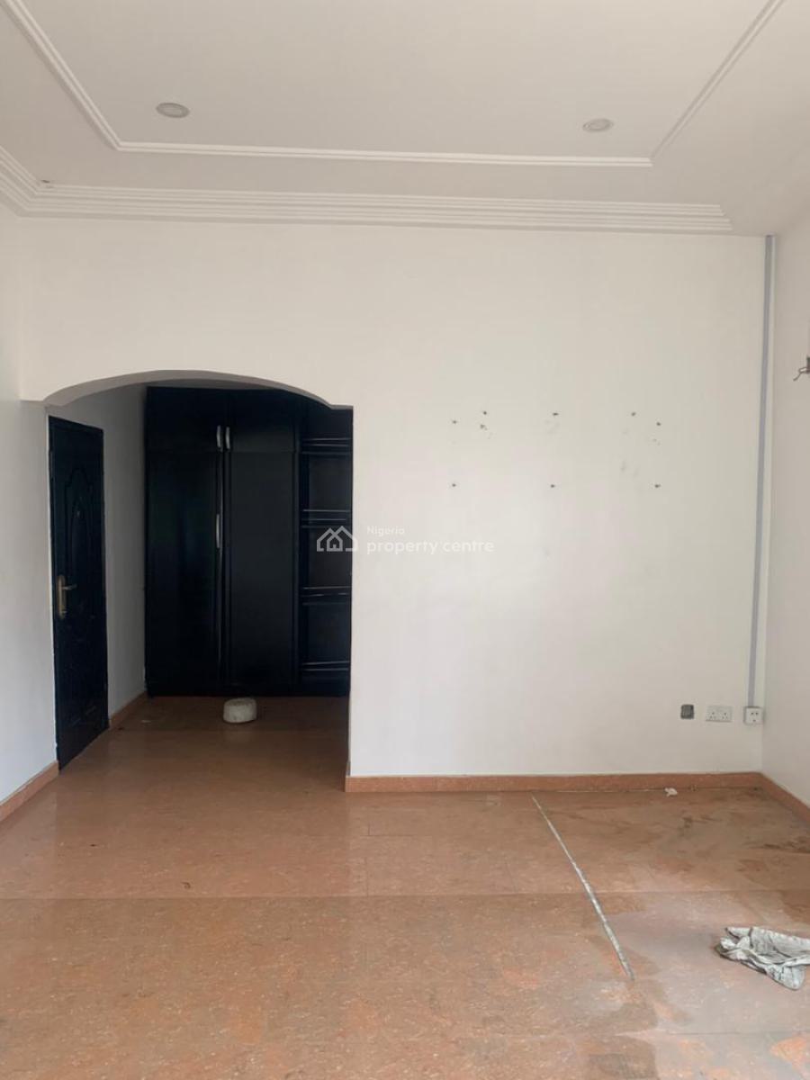 Self Serviced 4 Bedroom Semi Detached Duplex with Bq in a Gated Estate, Lekki Phase 1, Lekki, Lagos, Semi-detached Duplex for Rent