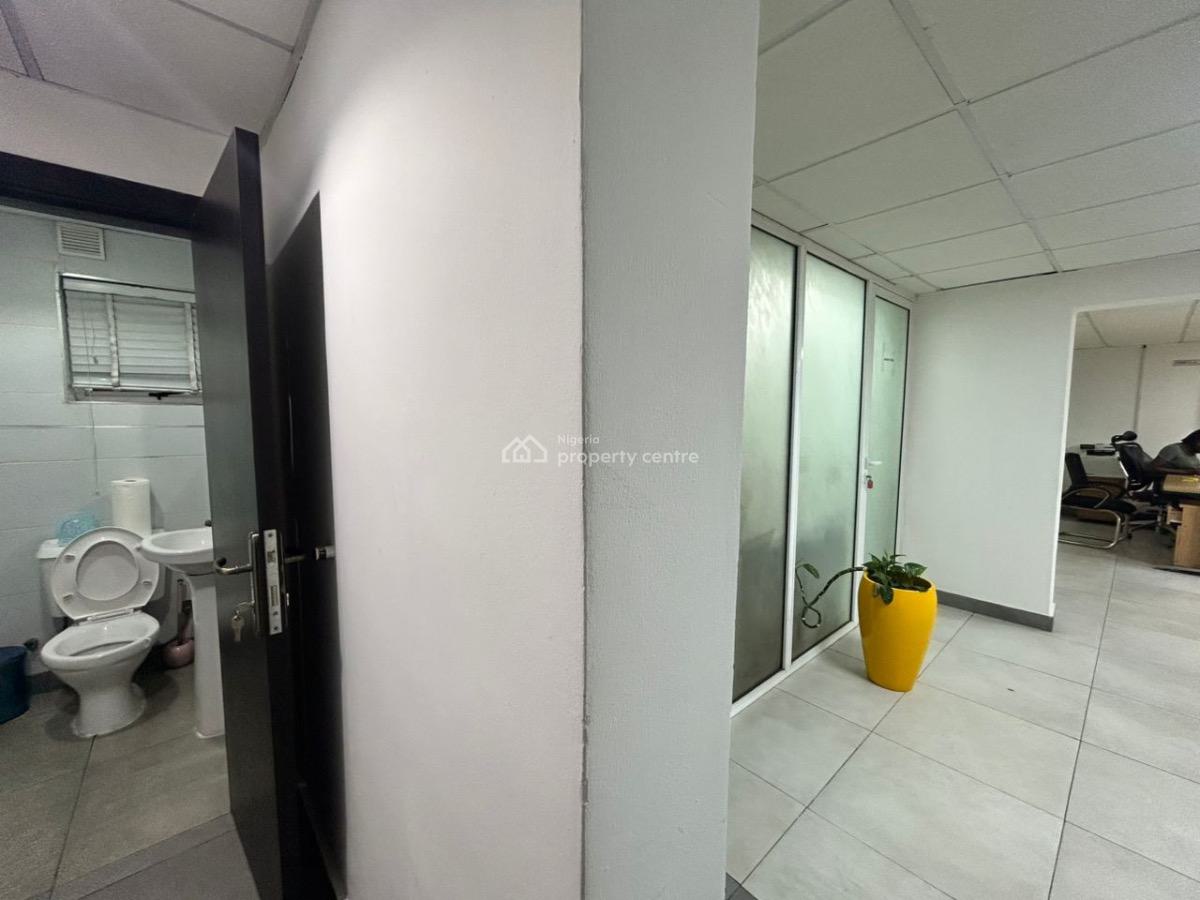 Office Space Available, Victoria Island (vi), Lagos, Office Space for Rent