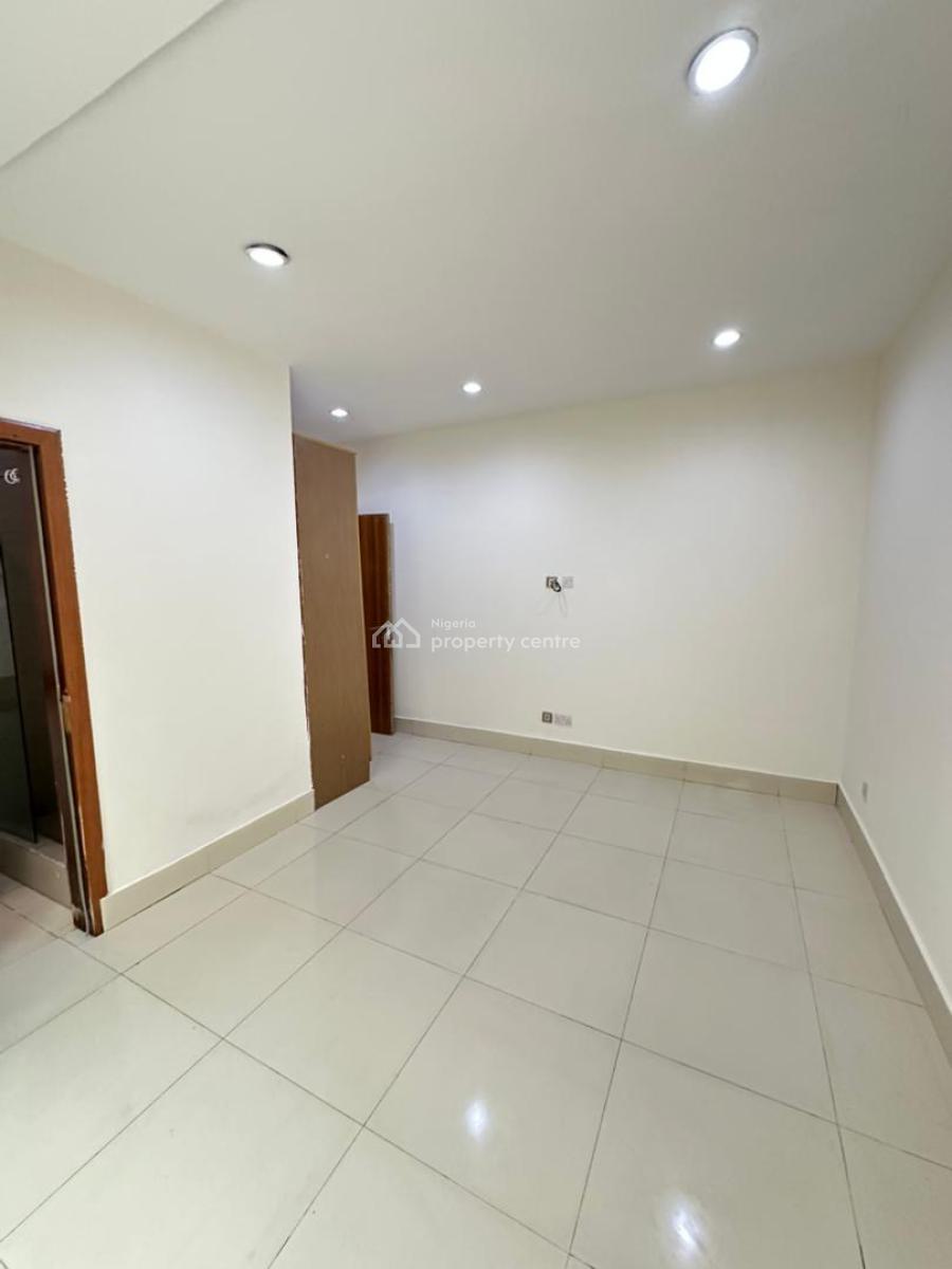Well Built Two Bedroom Apartment Available, Oniru Estare Vi, Oniru, Victoria Island (vi), Lagos, Flat / Apartment for Rent