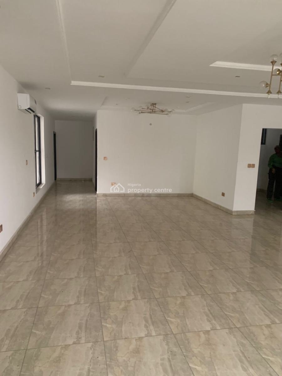 Luxurious & Spacious Three(3) Bedroom Apartment with Bq, Old Ikoyi, Ikoyi, Lagos, Flat / Apartment for Rent