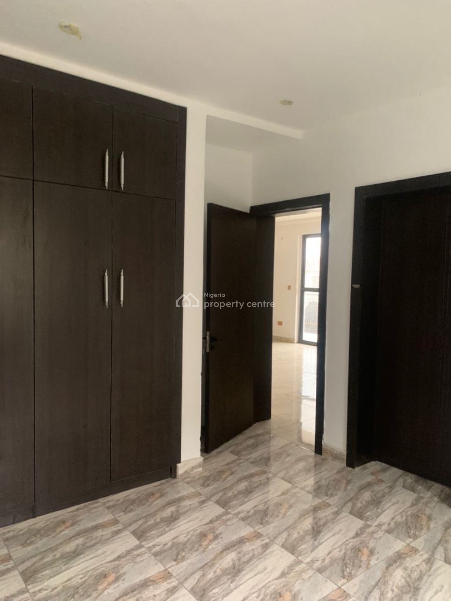Luxurious & Spacious Three(3) Bedroom Apartment with Bq, Old Ikoyi, Ikoyi, Lagos, Flat / Apartment for Rent