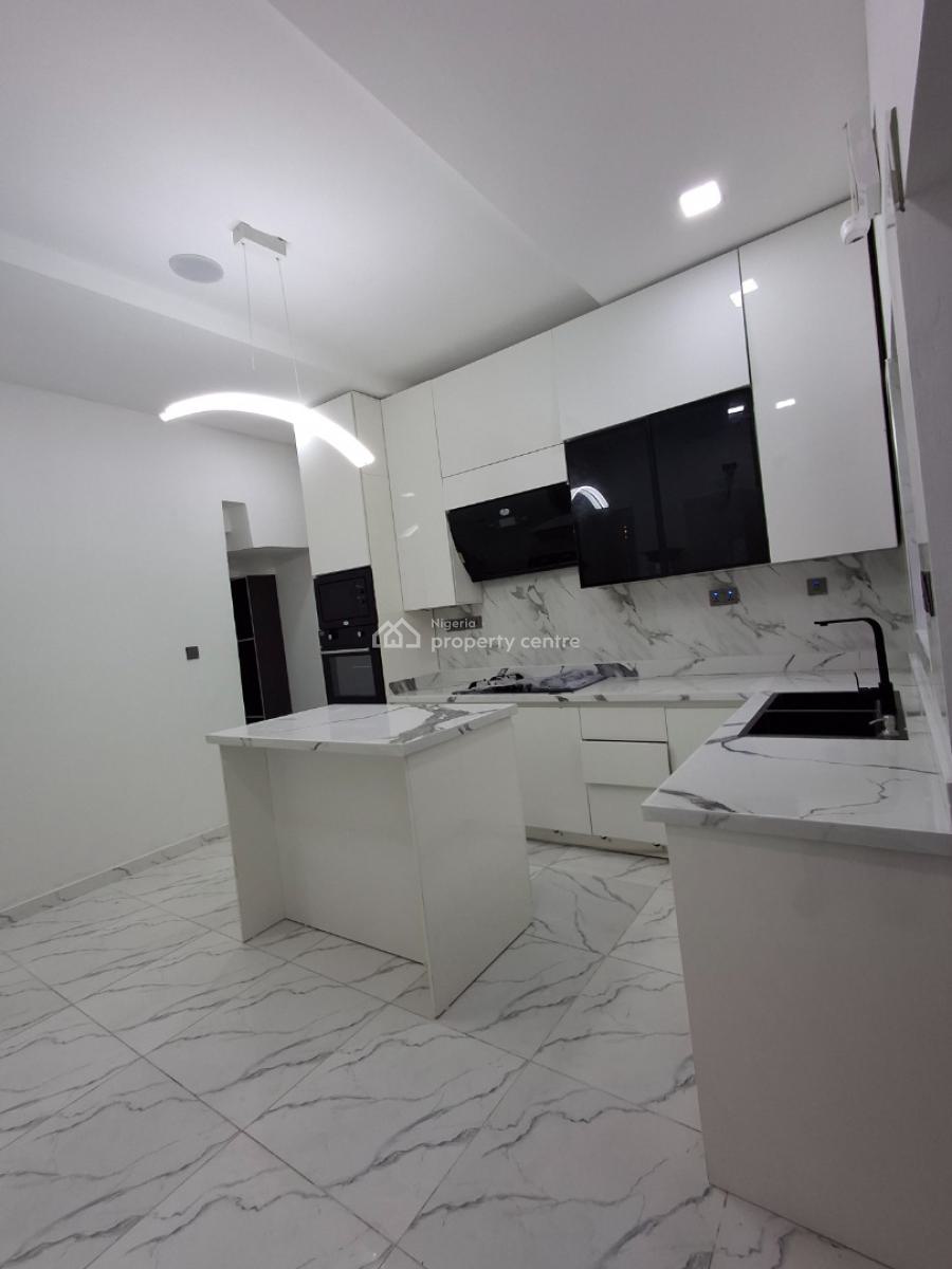 4bedroom Duplex, in a Well-secured Estate, Ikate, Lekki, Lagos, Terraced Duplex for Sale