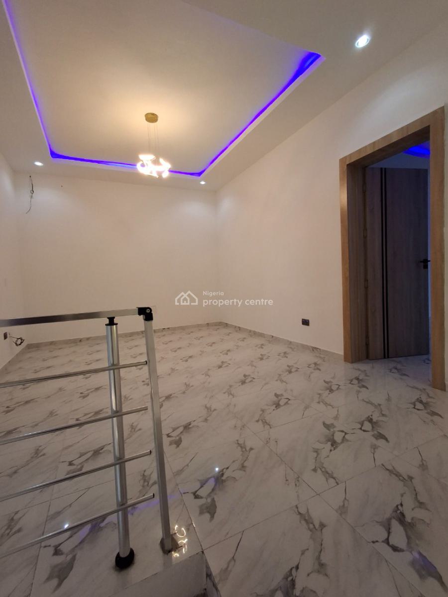 4bedroom Duplex, in a Well-secured Estate, Ikate, Lekki, Lagos, Terraced Duplex for Sale