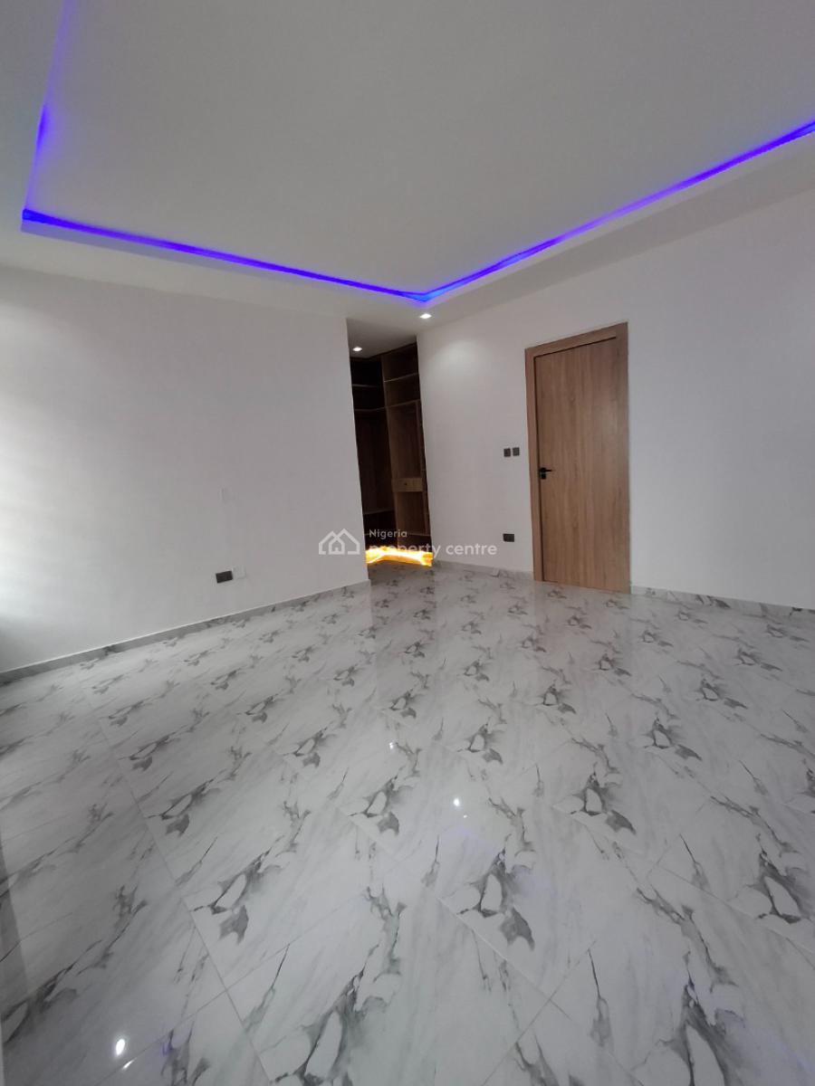 4bedroom Duplex, in a Well-secured Estate, Ikate, Lekki, Lagos, Terraced Duplex for Sale