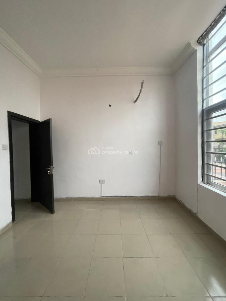 Nicely Built 4 Bedroom Semi Detached Duplex with Bq, Crown Estate, Sangotedo, Ajah, Lagos, Semi-detached Duplex for Rent
