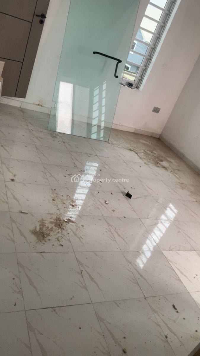 Massive Studio, Jakande, Lekki, Lagos, Self Contain (single Rooms) for Rent