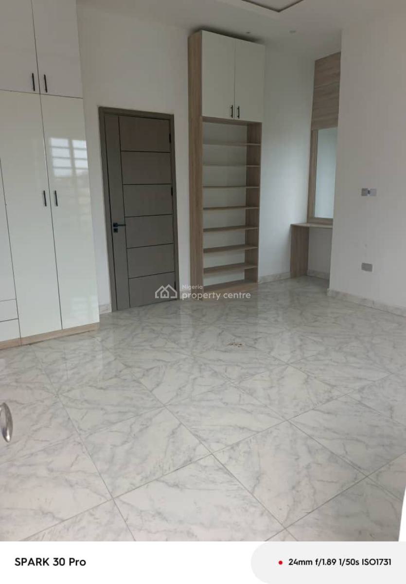 Massive Studio, Jakande, Lekki, Lagos, Self Contain (single Rooms) for Rent