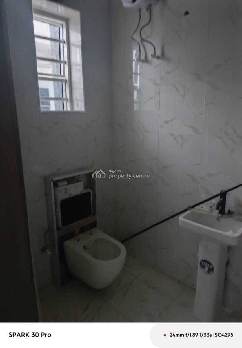 Massive Studio, Jakande, Lekki, Lagos, Self Contain (single Rooms) for Rent