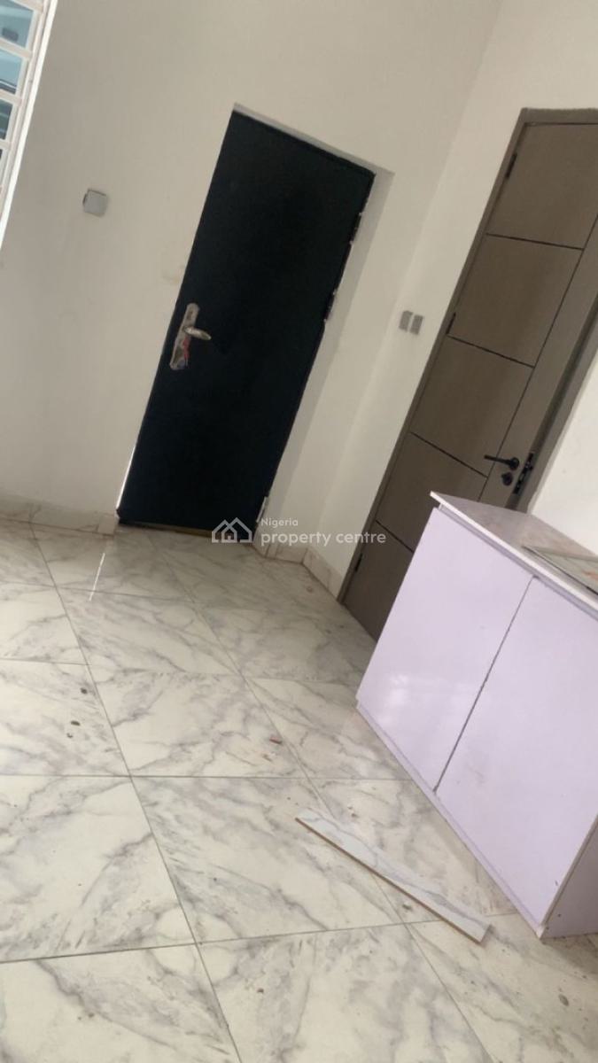 Massive Studio, Jakande, Lekki, Lagos, Self Contain (single Rooms) for Rent