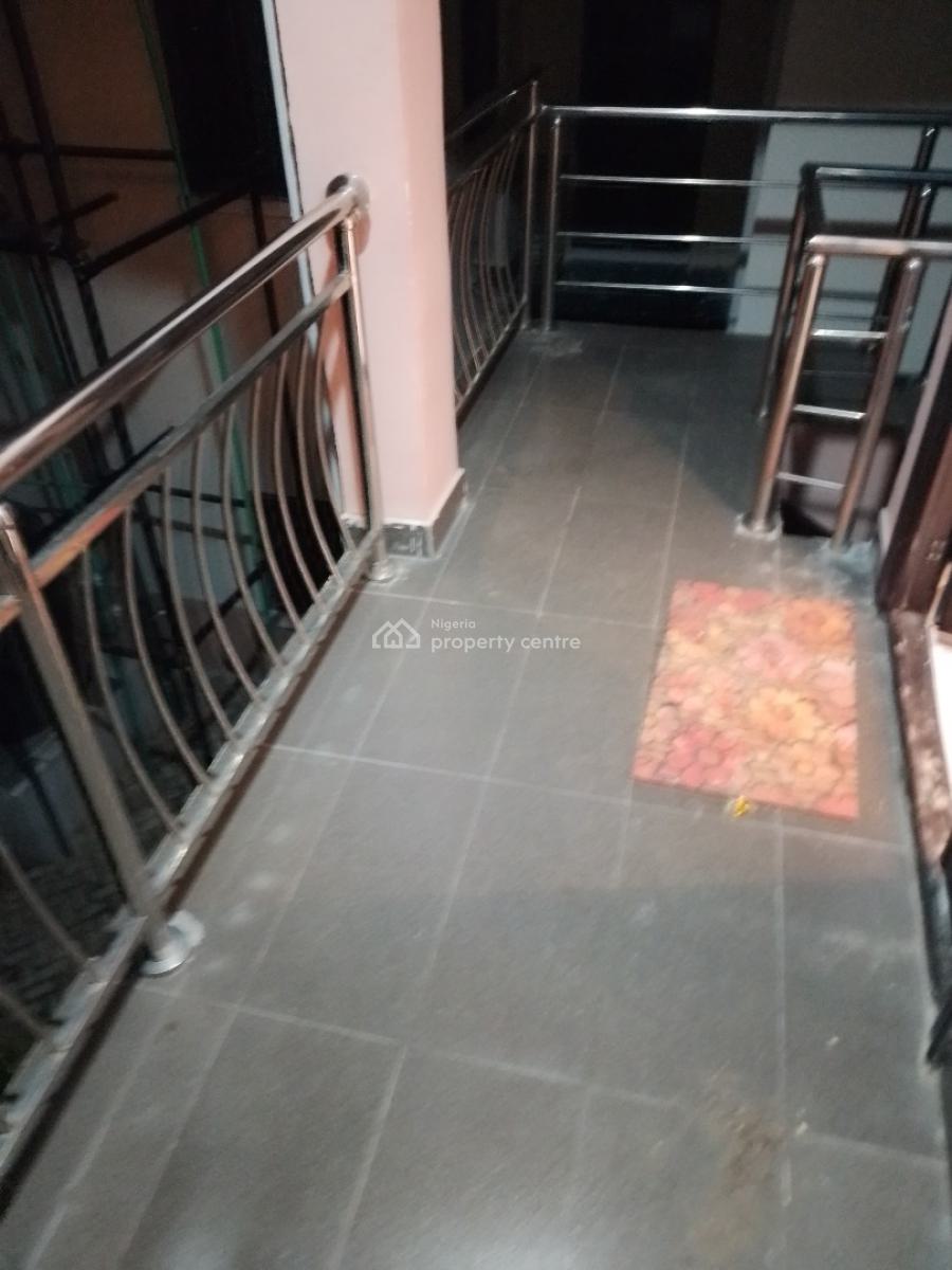 2 Bedroom Flat Upstairs, Off Boudillon Road, Ikoyi, Lagos, Flat / Apartment for Rent