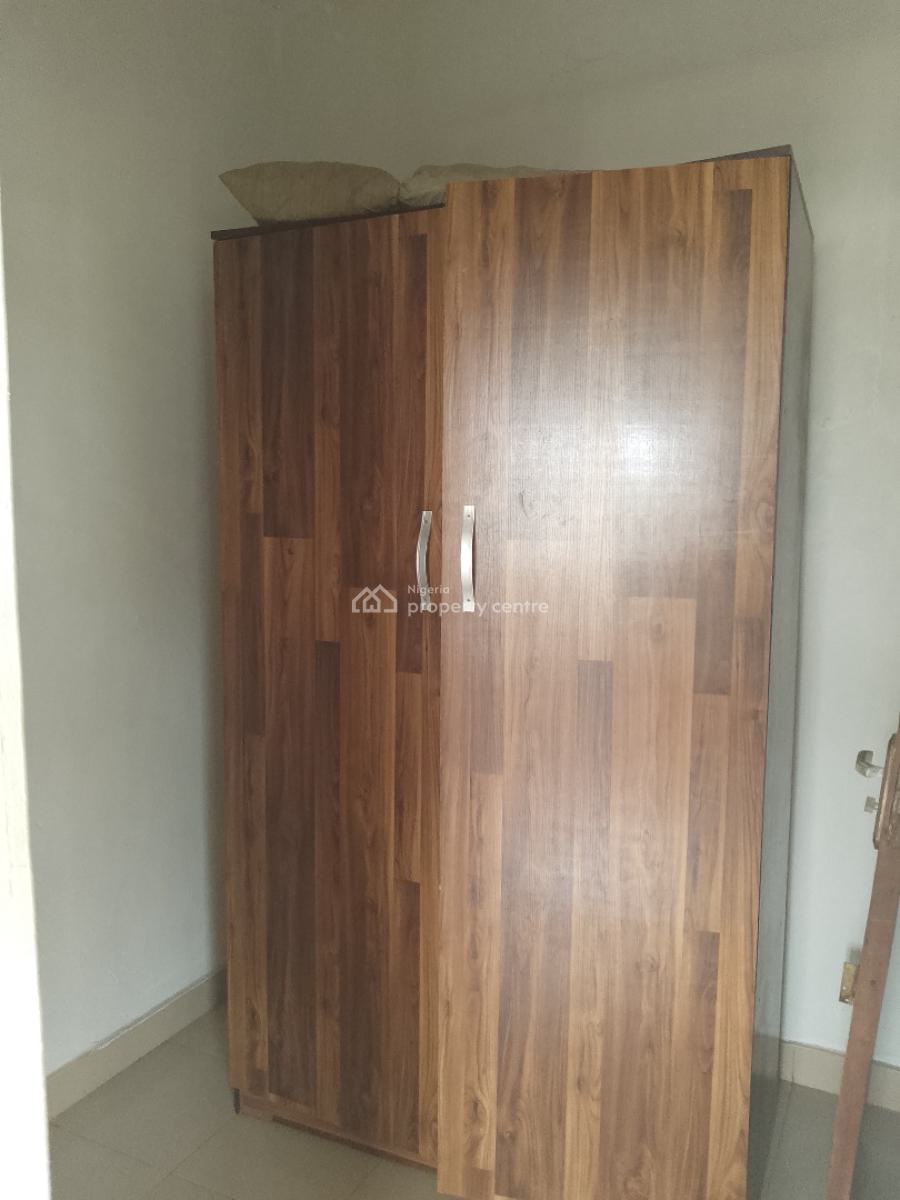 Very Spacious 3bedroom Flats Apartments, Ilaje Mobile Road, Ajah, Lagos, Flat / Apartment for Rent