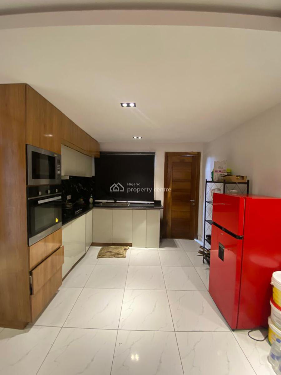 Relatively New 2 Bedroom Paint House with Fitted Kitchen and Two Balco, Agungi Lekki Lagos, Agungi, Lekki, Lagos, House for Rent
