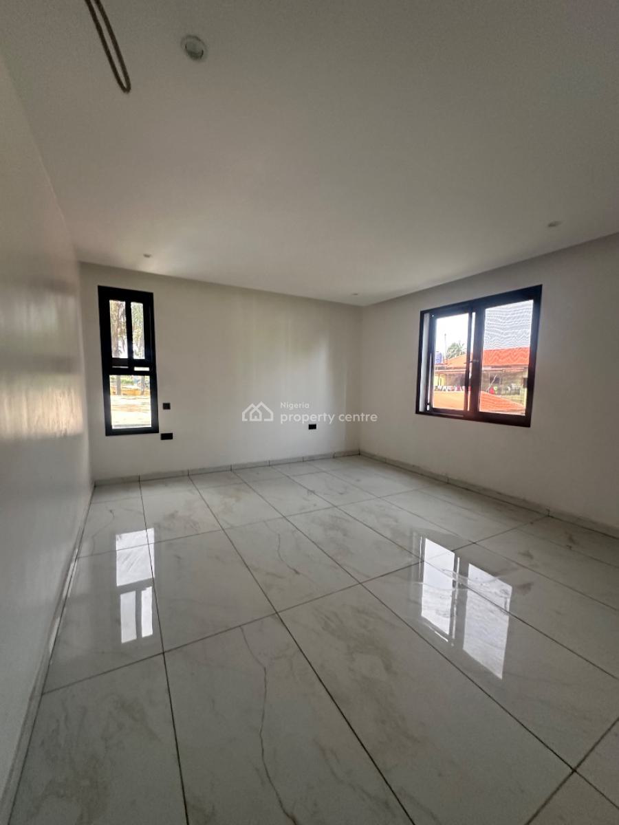 Standard 4-bedroom Terrace With2 Bq, Off. Macdonald Road, Ikoyi, Lagos, Terraced Duplex for Rent