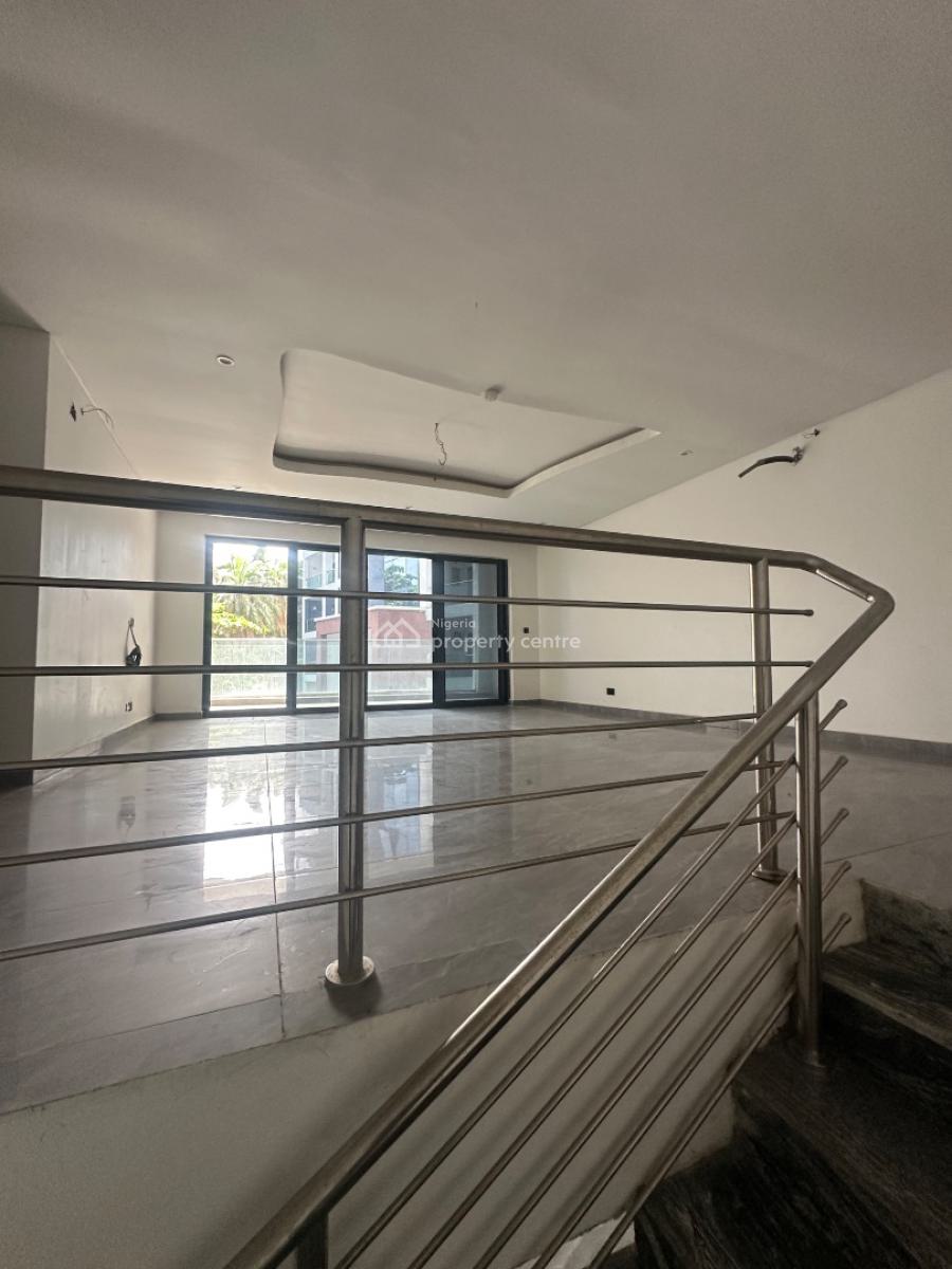 Standard 4-bedroom Terrace With2 Bq, Off. Macdonald Road, Ikoyi, Lagos, Terraced Duplex for Rent