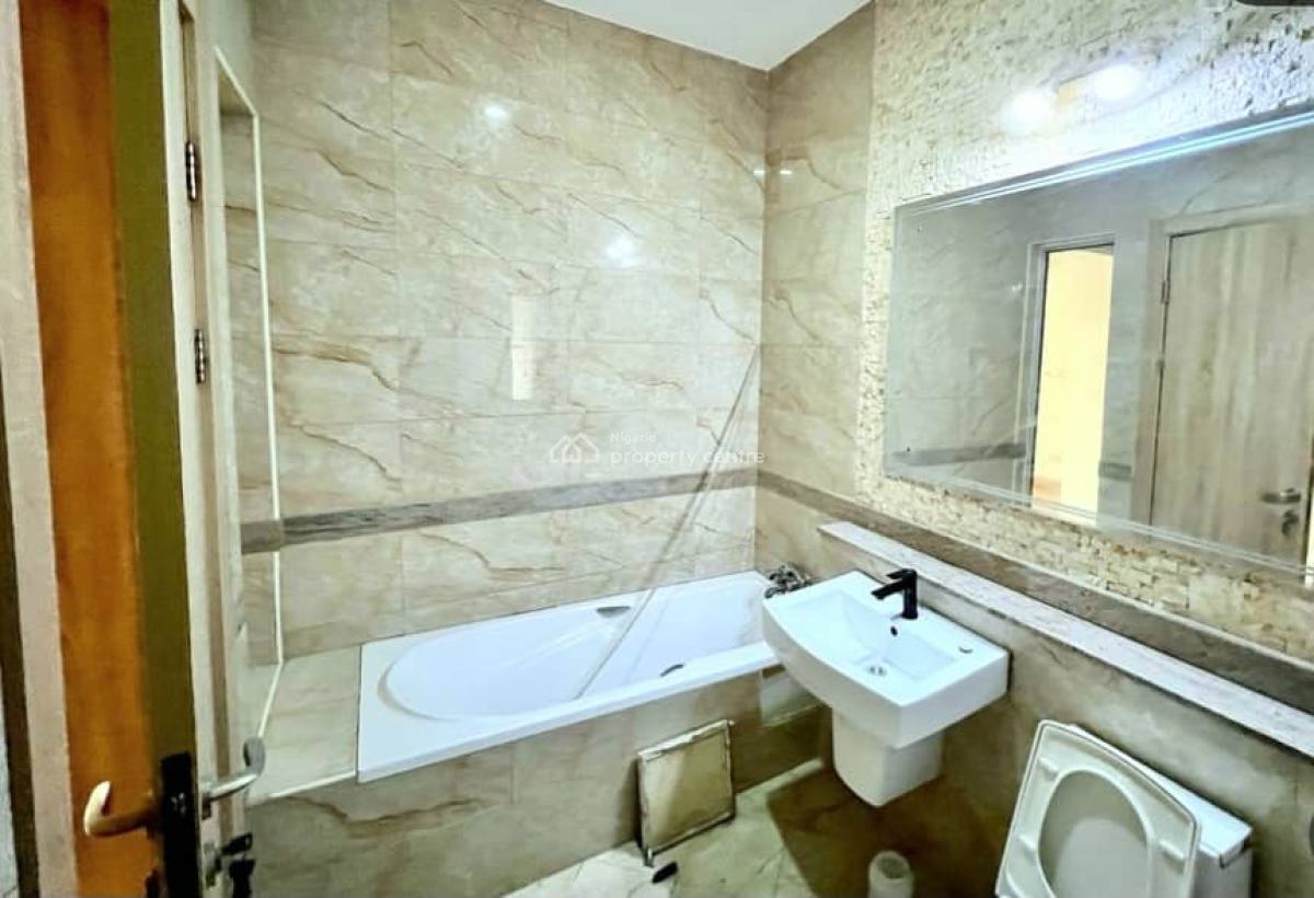 Newly Built 2-bedroom Apartment with Pool and Gym, Lekki Phase 1, Lekki, Lagos, Flat / Apartment for Rent