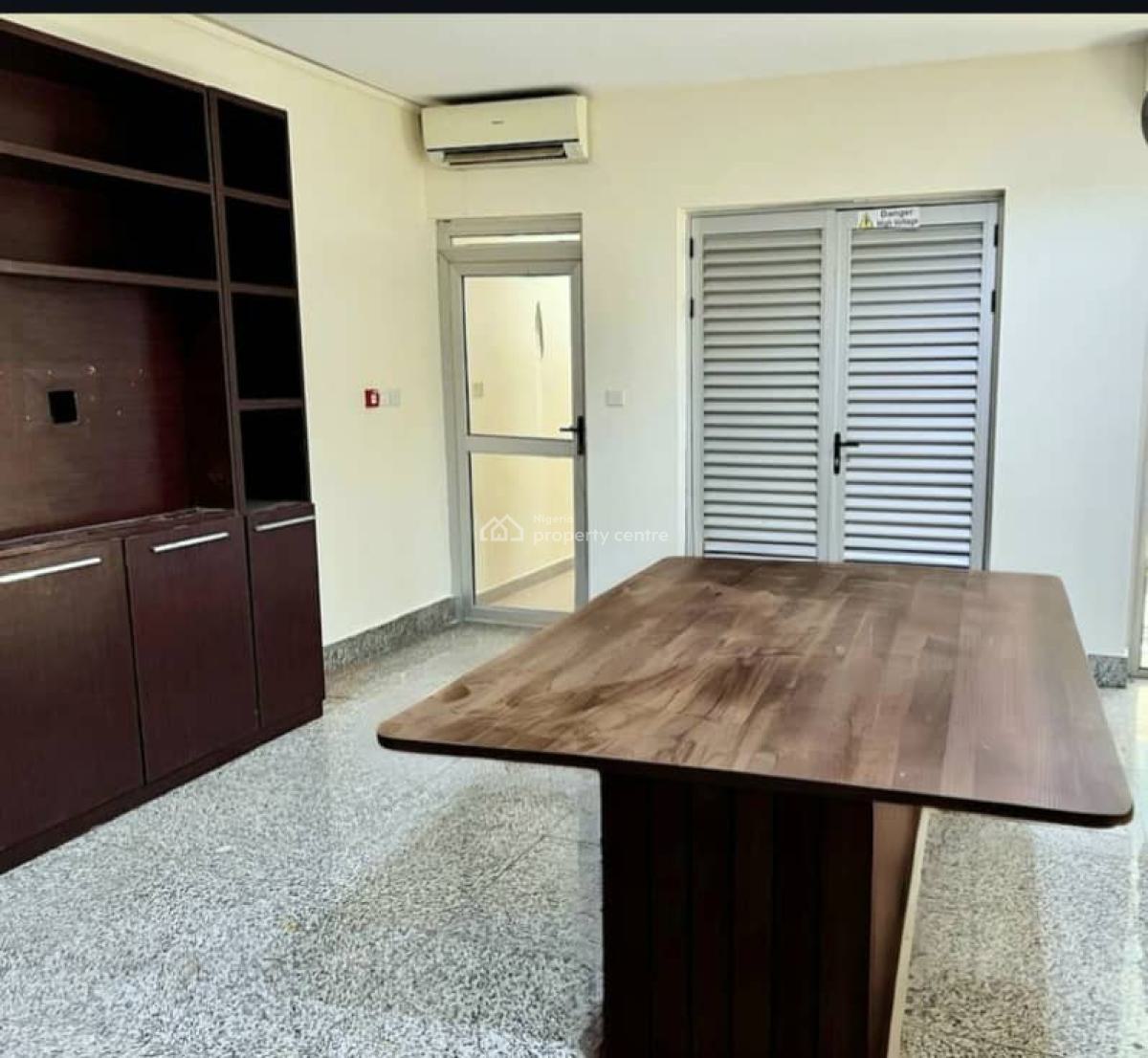 Newly Built 2-bedroom Apartment with Pool and Gym, Lekki Phase 1, Lekki, Lagos, Flat / Apartment for Rent