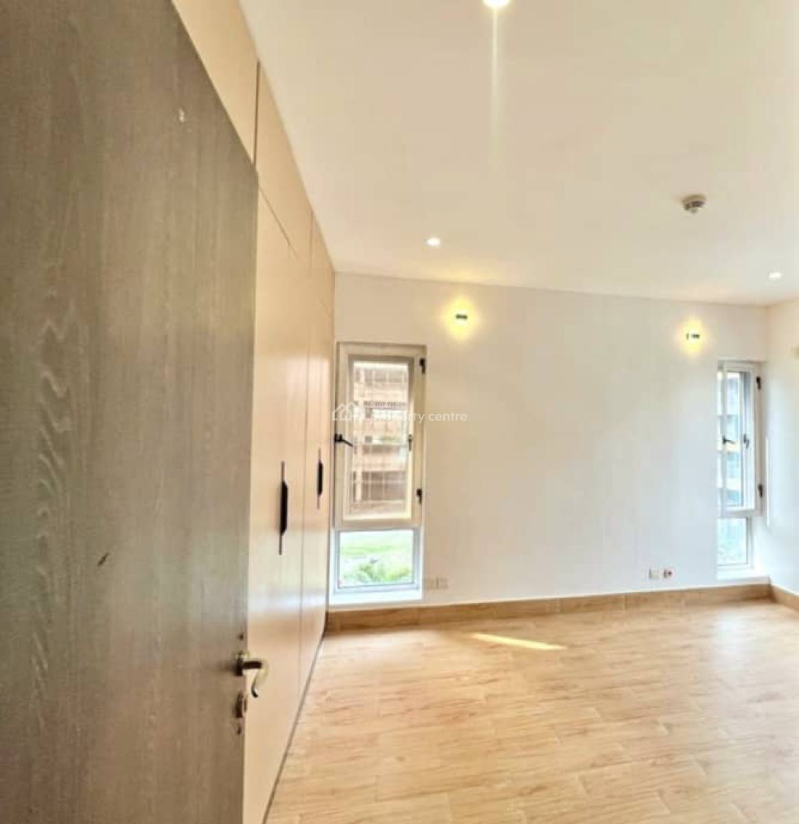 Newly Built 2-bedroom Apartment with Pool and Gym, Lekki Phase 1, Lekki, Lagos, Flat / Apartment for Rent