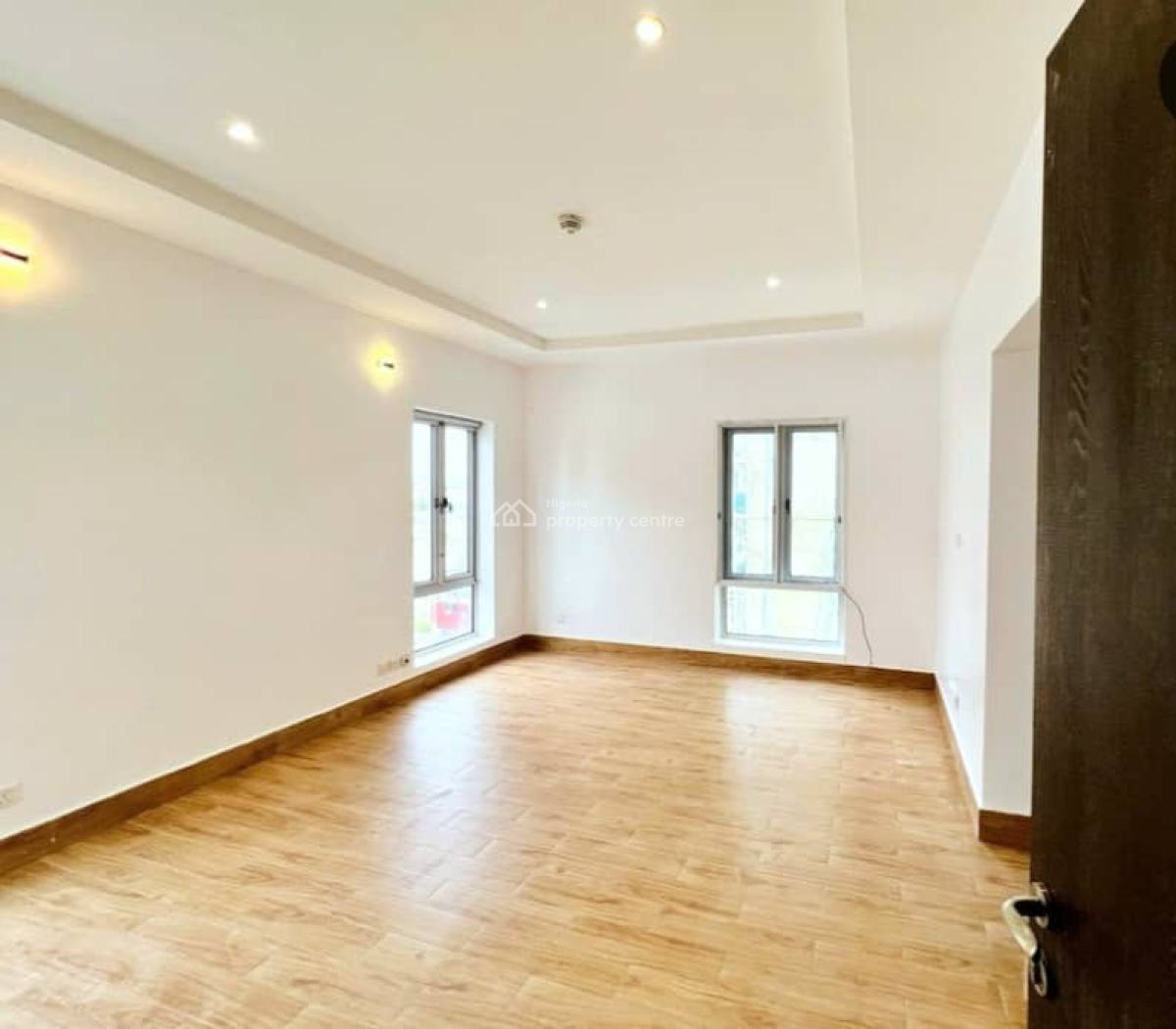 Newly Built 2-bedroom Apartment with Pool and Gym, Lekki Phase 1, Lekki, Lagos, Flat / Apartment for Rent