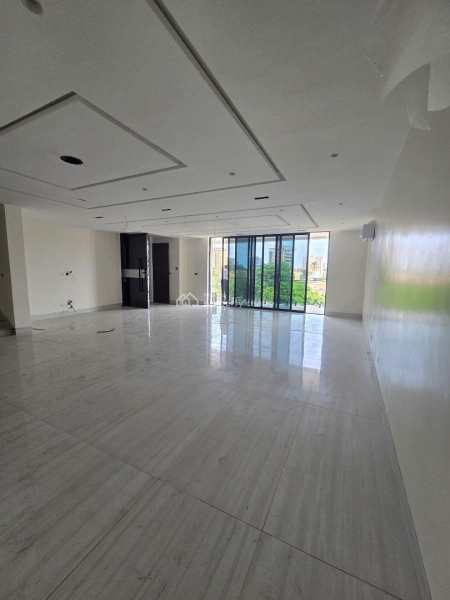 Ultra-modern 5 Bedrooms Penthouse with World-class Amenities, Ikoyi, Lagos, Flat / Apartment for Sale