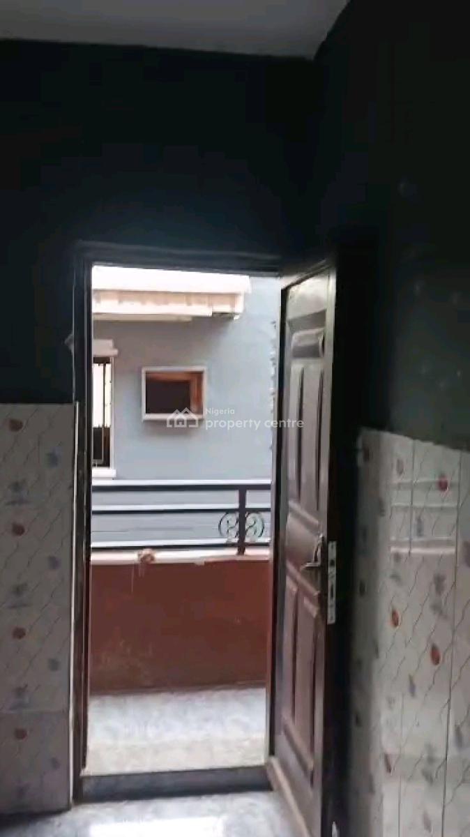 a Relatively New and Spacious 2bedroom Apartment, Ground Floor, Onigbongbo, Maryland, Lagos, Flat / Apartment for Rent