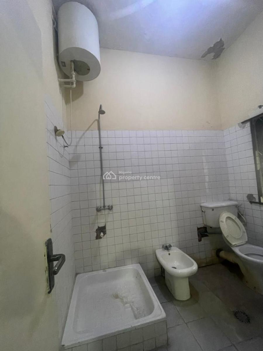 Commercial Property in Lekki Phase 1, Lekki Phase 1, Lekki, Lagos, Commercial Property for Rent