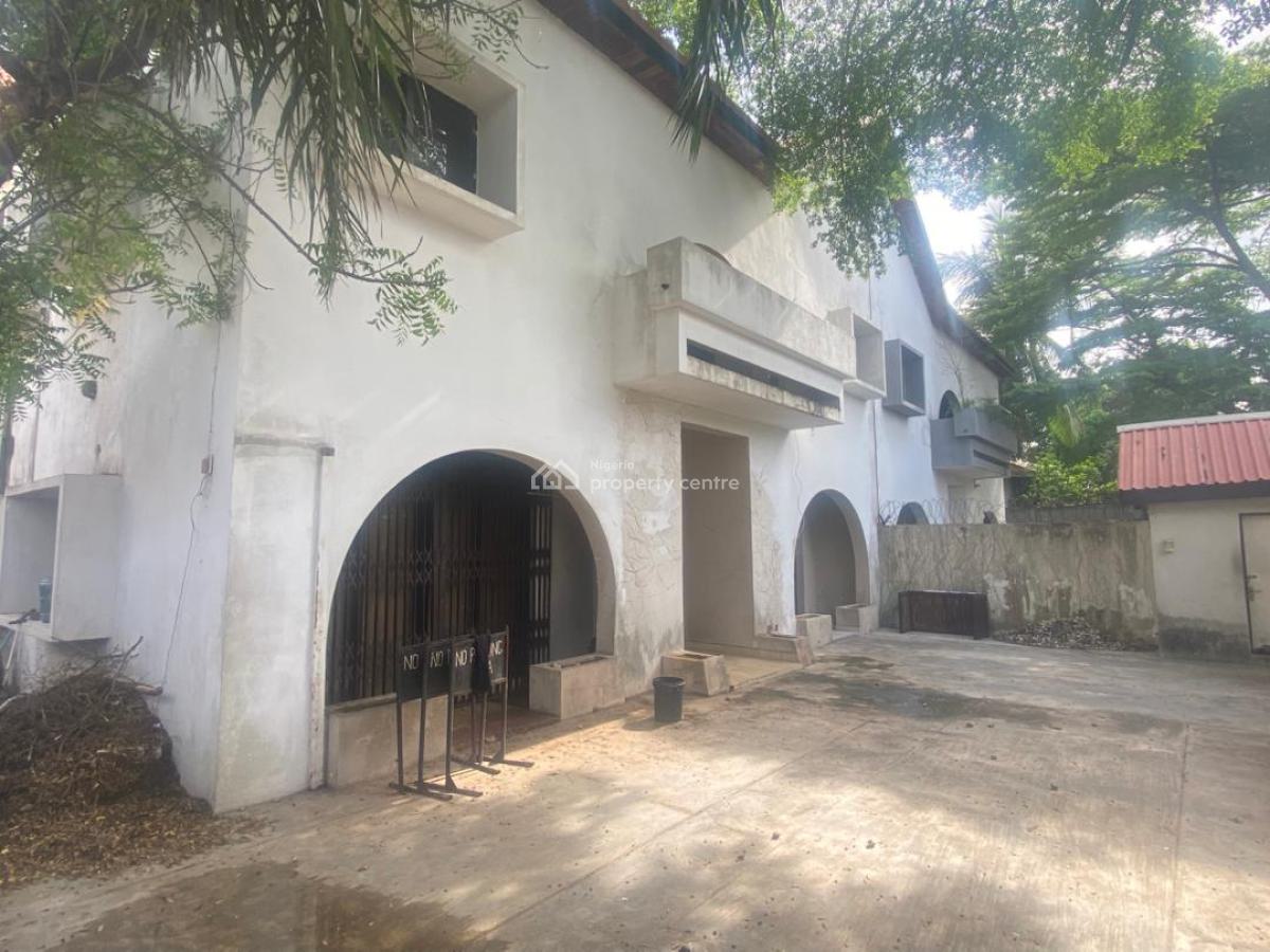 Commercial Property in Lekki Phase 1, Lekki Phase 1, Lekki, Lagos, Commercial Property for Rent