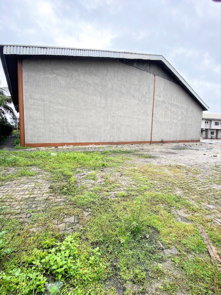 Prime Commercial Yard Wxt Warehouse & Office Complex, Stadium Road Port Harcourt, Port Harcourt, Rivers, Warehouse for Sale