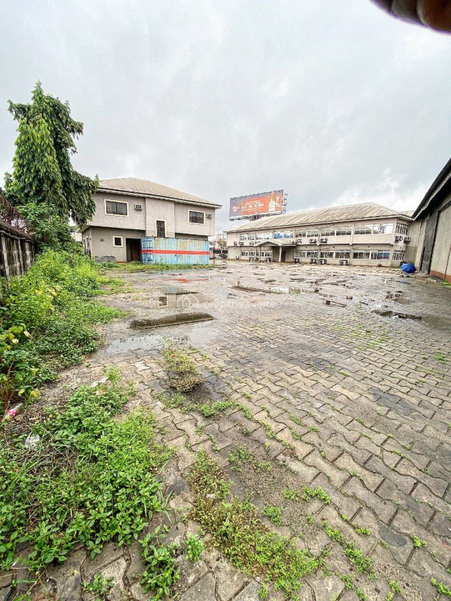Prime Commercial Yard Wxt Warehouse & Office Complex, Stadium Road Port Harcourt, Port Harcourt, Rivers, Warehouse for Sale