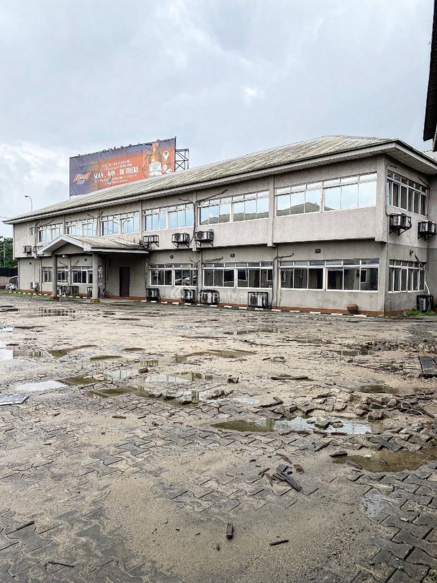 Prime Commercial Yard Wxt Warehouse & Office Complex, Stadium Road Port Harcourt, Port Harcourt, Rivers, Warehouse for Sale