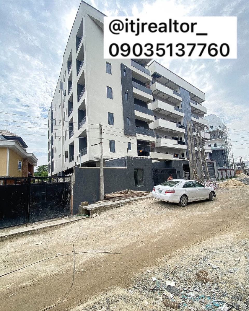 Lovely 2 Bedroom Apartment with Bq, Lekki Phase 1, Lekki Phase 1, Lekki, Lagos, Block of Flats for Sale